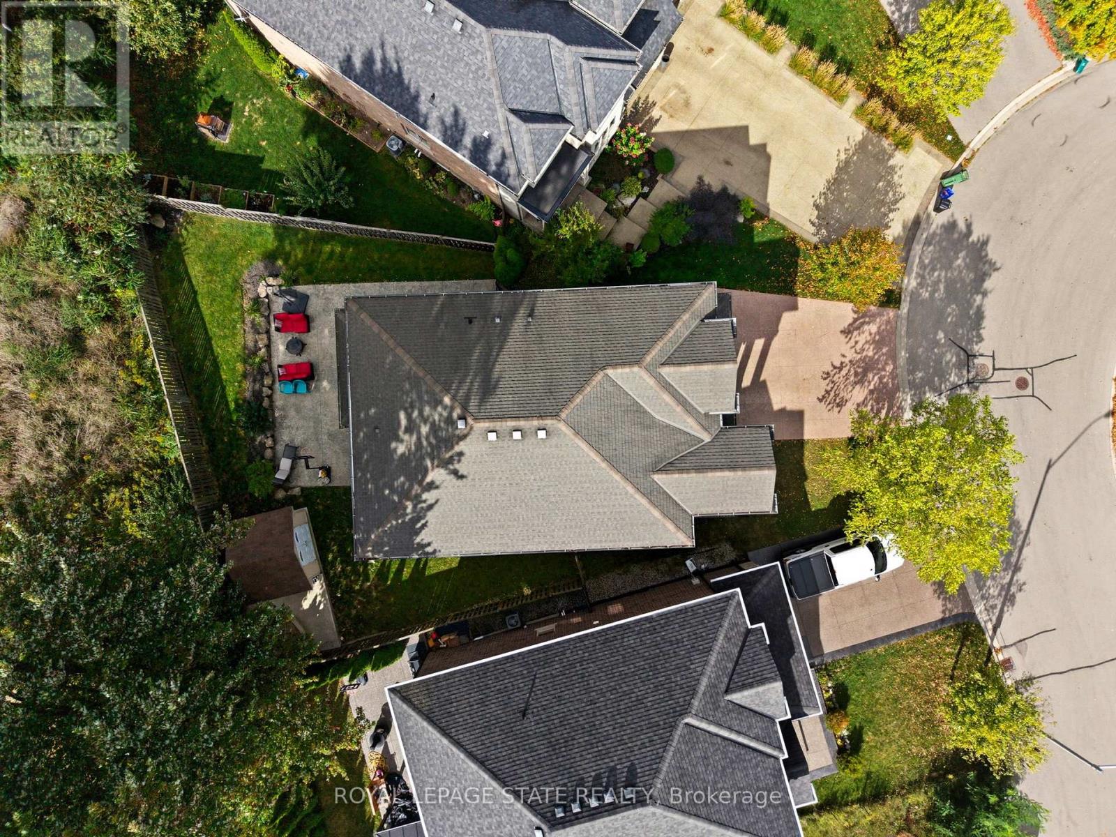 23 Kellogg Avenue, Hamilton (Villages Of Glancaster), Ontario  L0R 1W0 - Photo 4 - X12445217