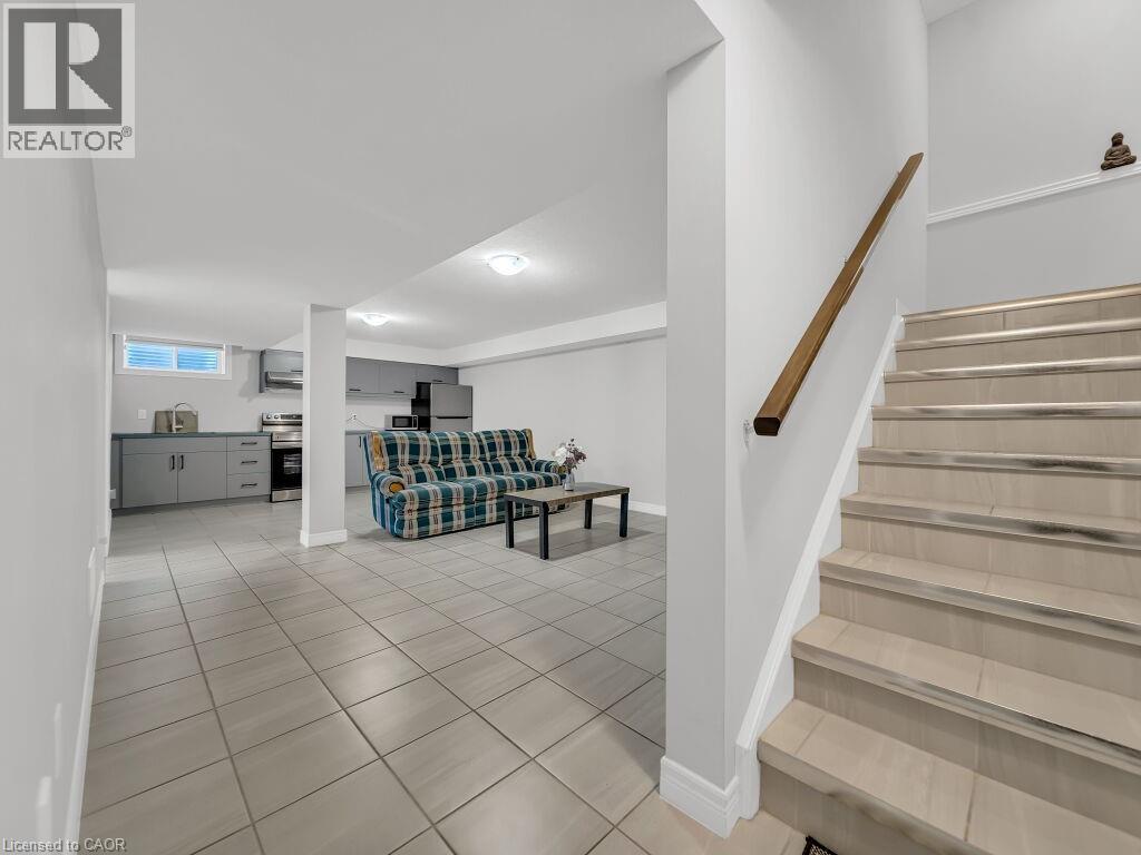 640 Florencedale Crescent, Kitchener, Ontario  N2R 0N4 - Photo 41 - 40776444