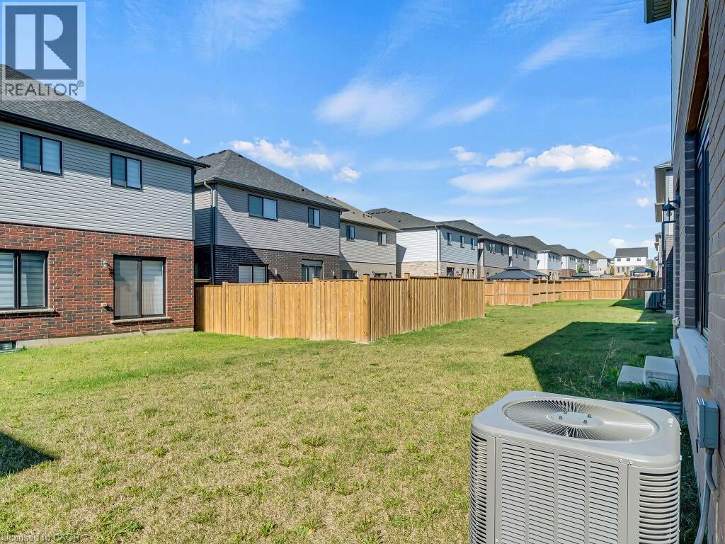 640 Florencedale Crescent, Kitchener, Ontario  N2R 0N4 - Photo 49 - 40776444