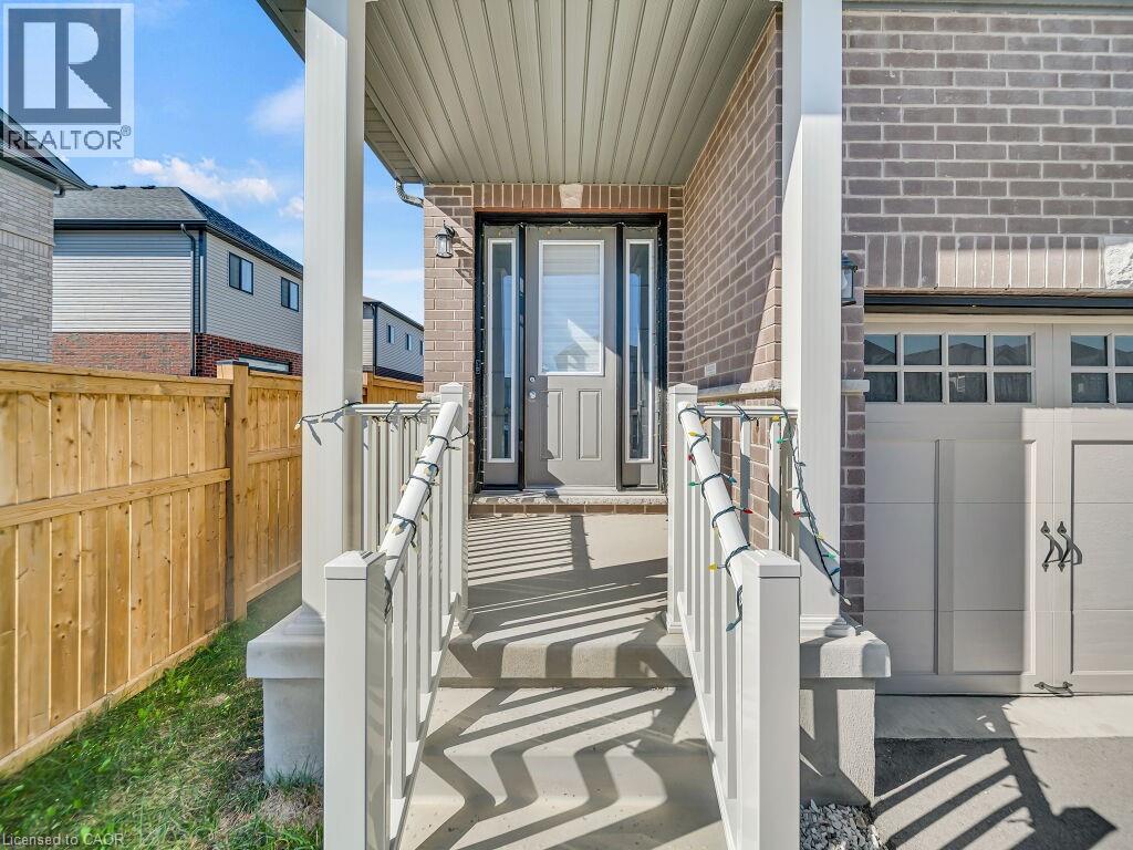 640 Florencedale Crescent, Kitchener, Ontario  N2R 0N4 - Photo 7 - 40776444