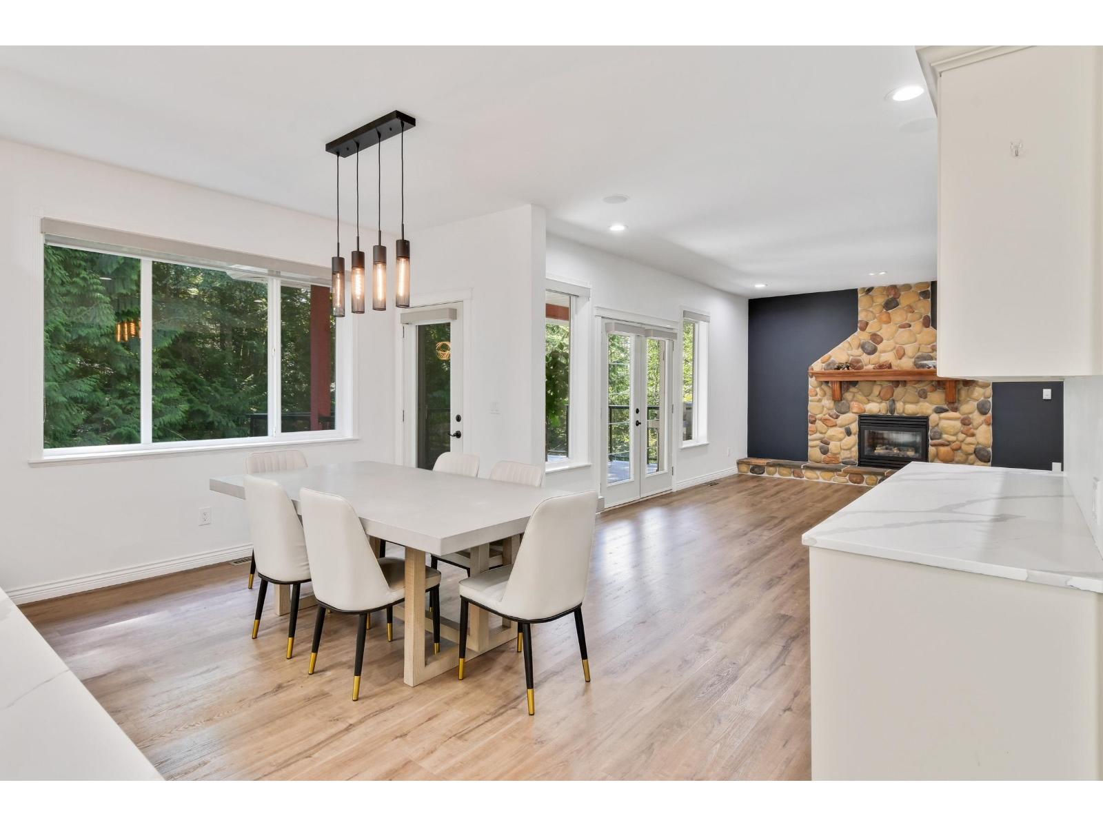 36198 Cascade Ridge Drive, Mission, British Columbia  V2V 7G9 - Photo 8 - R3051850