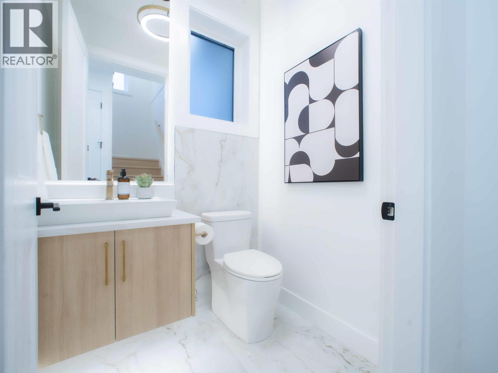2 2785 W 21 Avenue, Vancouver, British Columbia  V6L 1K4 - Photo 6 - R3054257