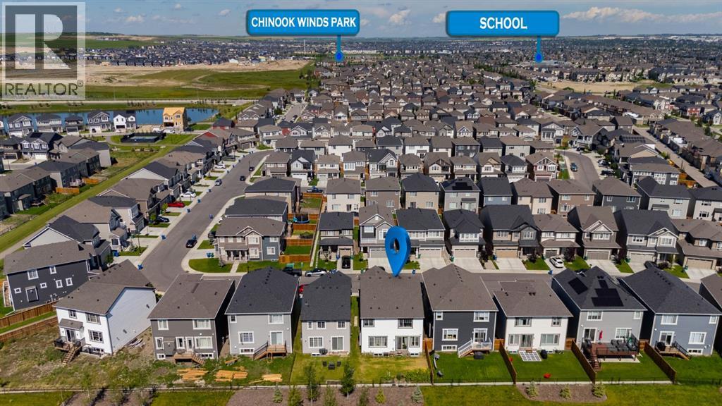 633 Windrow Manor Sw, Airdrie, Alberta  T4B 5H5 - Photo 3 - A2258278