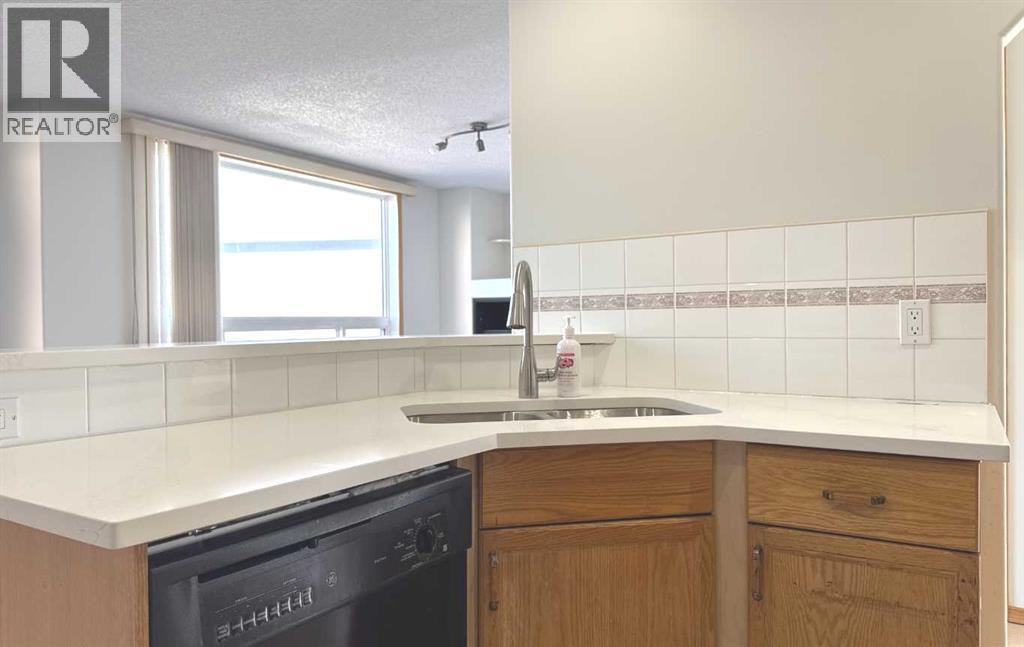 244 Los Alamos Place Ne, Calgary, Alberta  T1Y 7G7 - Photo 4 - A2261540
