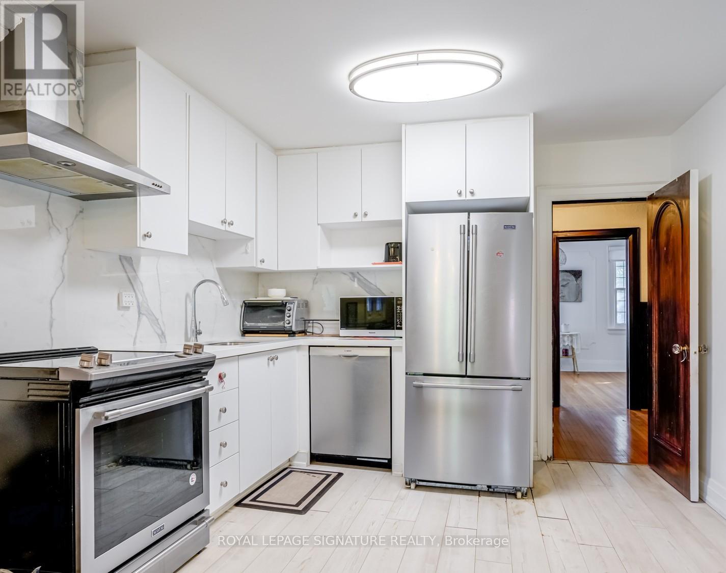 432 Crawford St Street, Toronto (Palmerston-Little Italy), Ontario  M6G 3J6 - Photo 13 - C12441962