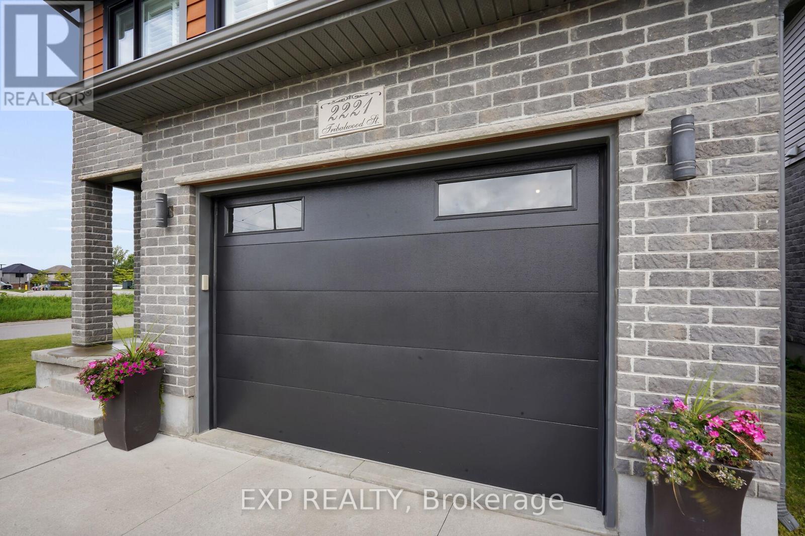 2221 Tribalwood St Street, London North, Ontario  N6G 0R4 - Photo 5 - X12372783