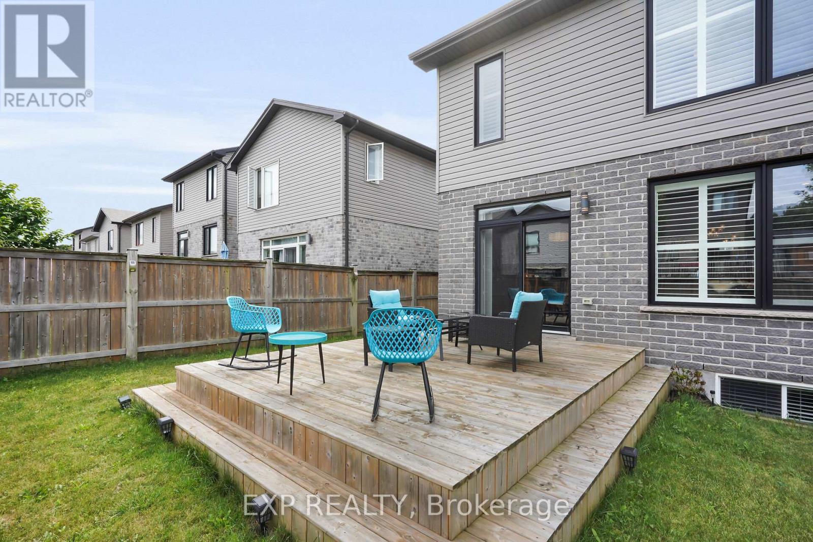 2221 Tribalwood St Street, London North, Ontario  N6G 0R4 - Photo 6 - X12372783