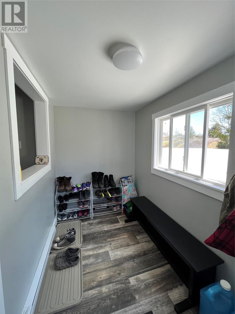 9 Ash Street, Springdale, Newfoundland & Labrador  A0J 1T0 - Photo 6 - 1289596