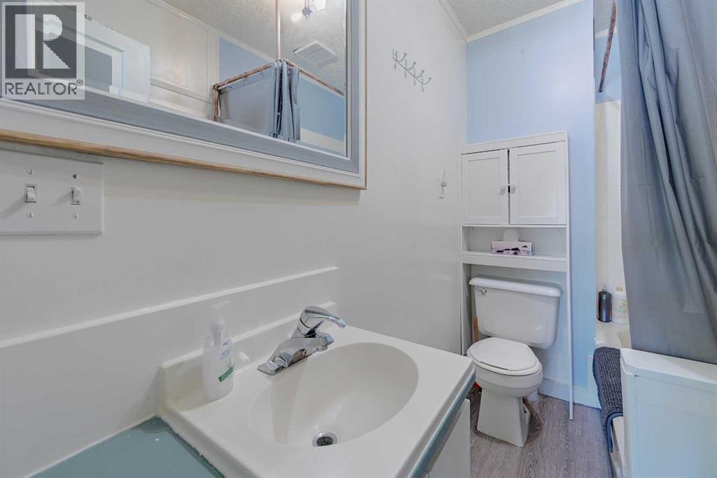 4738 50 Street E, Sylvan Lake, Alberta  T4S 1G8 - Photo 18 - A2251325