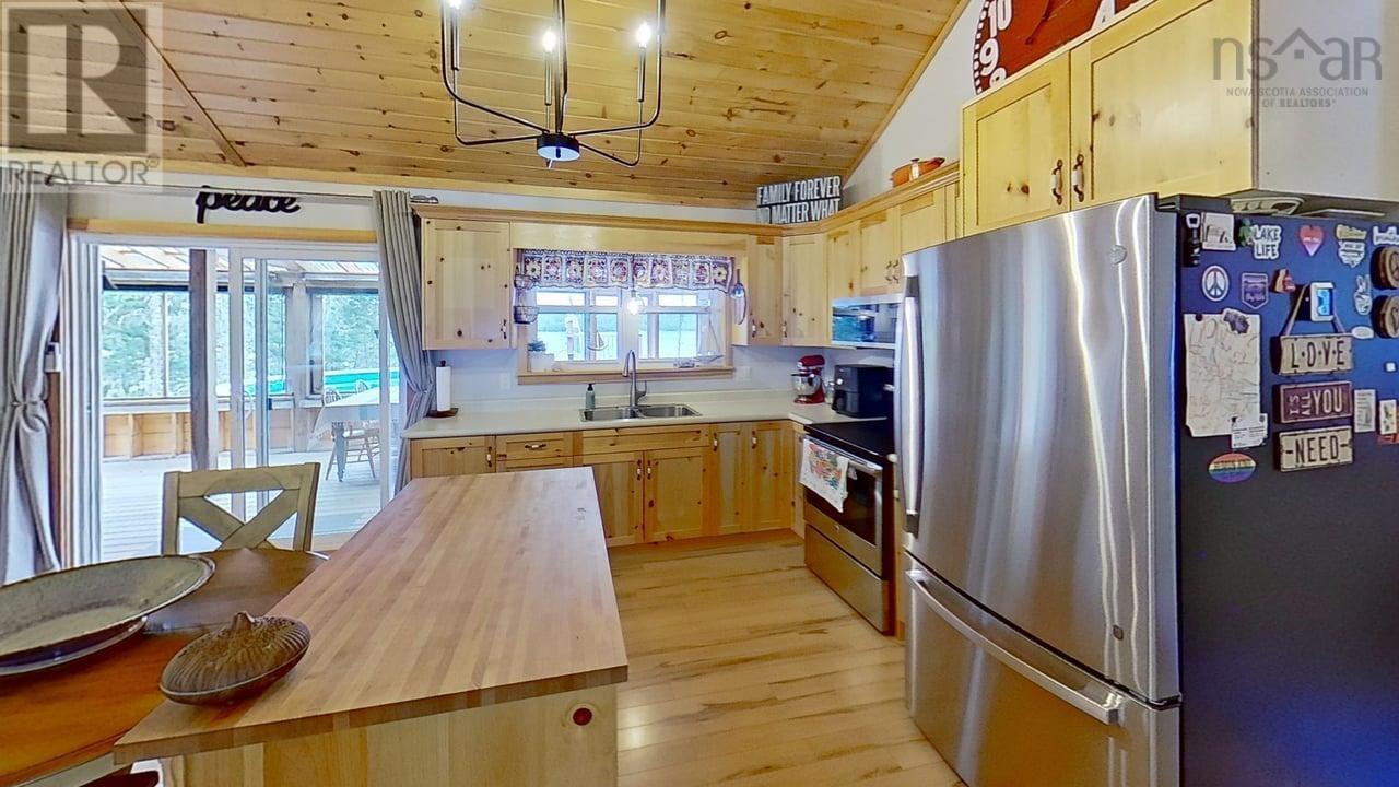 1749 Mcleans Lake Road, Port L'hebert, Nova Scotia  B0T 1V0 - Photo 9 - 202525129
