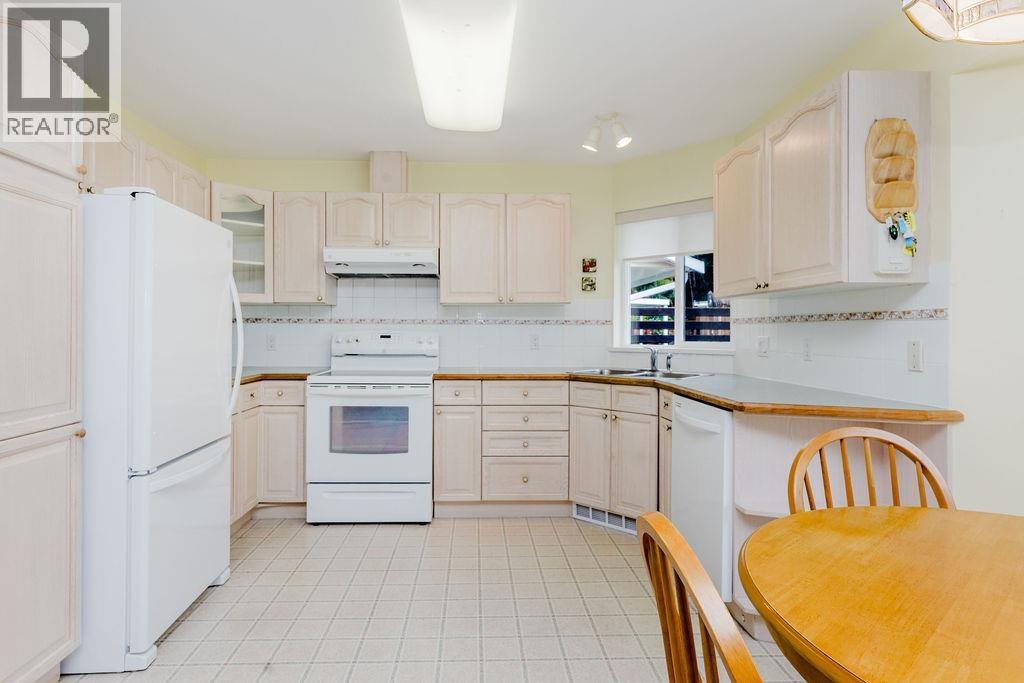 26 535 Shaw Road, Gibsons, British Columbia  V0N 1V8 - Photo 11 - R3055254
