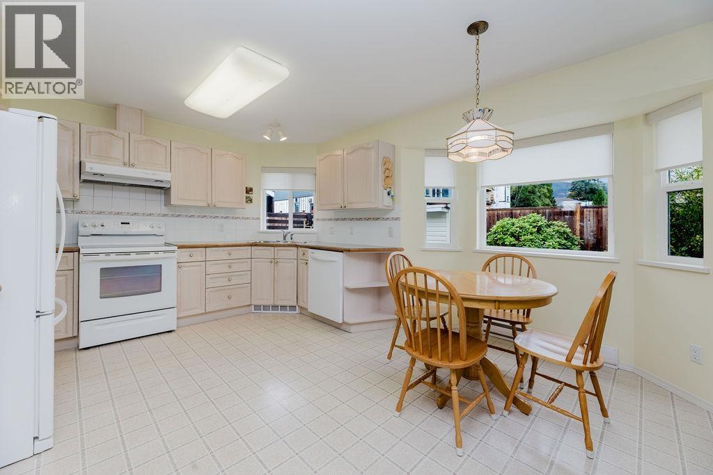 26 535 Shaw Road, Gibsons, British Columbia  V0N 1V8 - Photo 10 - R3055254