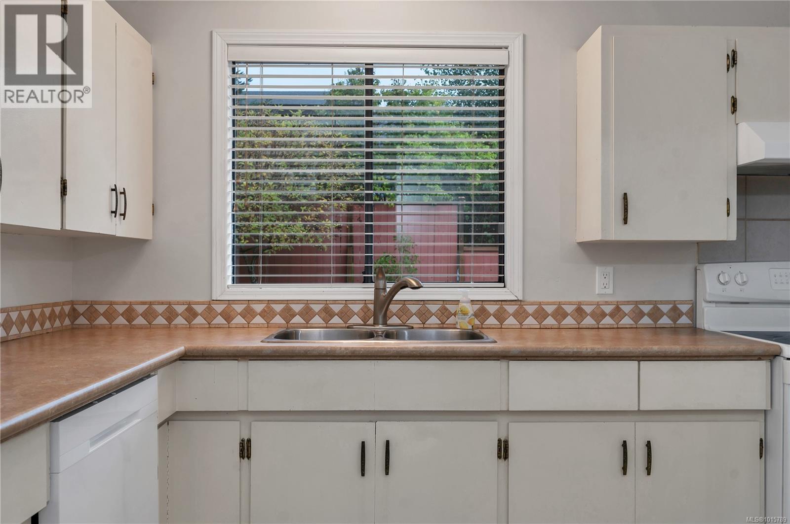 1437 Stag Rd, Campbell River, British Columbia  V9W 6C9 - Photo 4 - 1015789