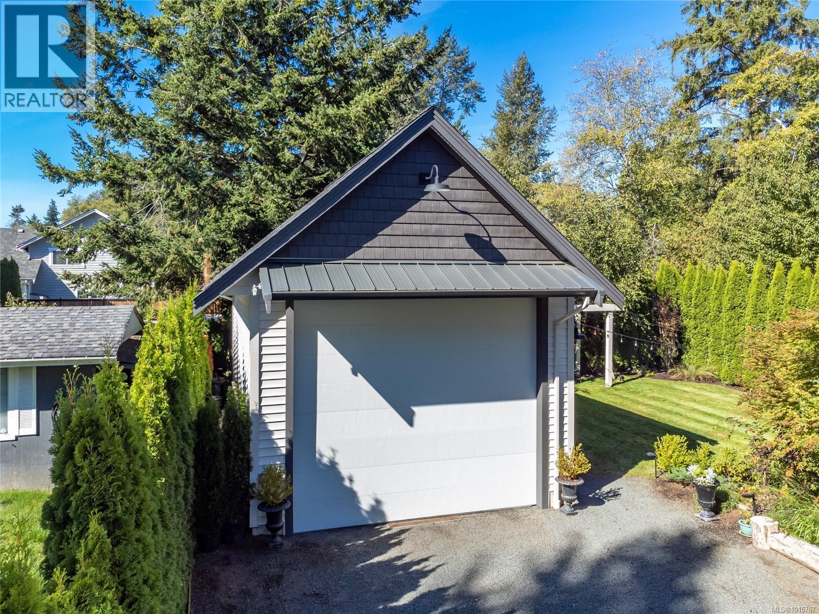 3943 Dillman Rd, Campbell River, British Columbia  V9H 1H5 - Photo 57 - 1015767