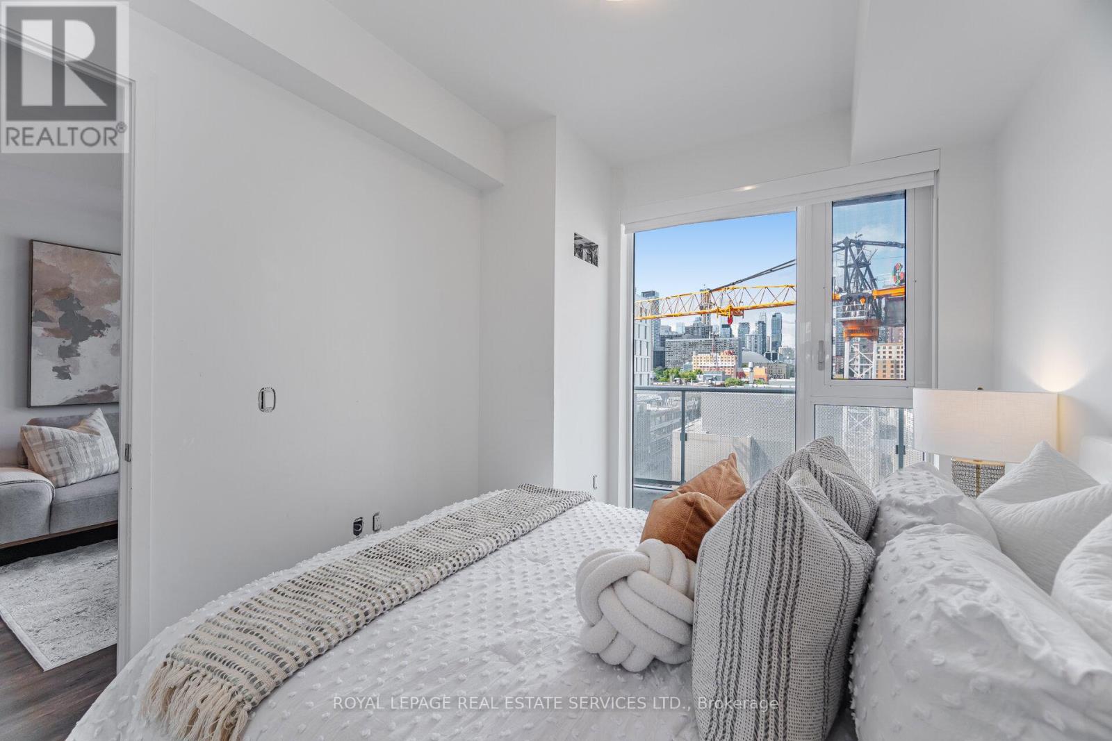 803 - 100 Dalhousie Street, Toronto, Ontario  M5B 0C7 - Photo 23 - C12445251