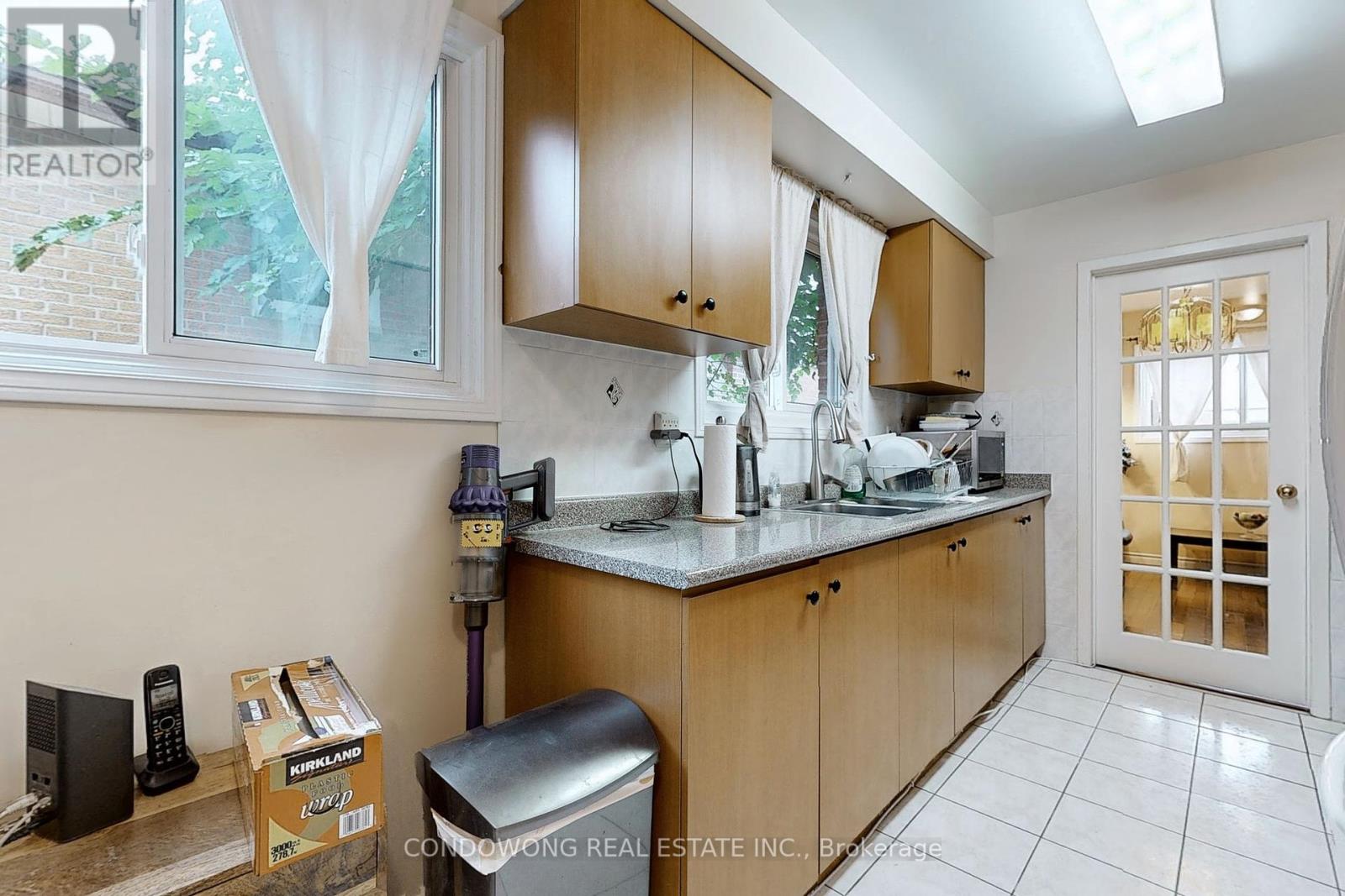 63 Revlis Crescent, Toronto (L'amoreaux), Ontario  M1V 1E8 - Photo 11 - E12445219