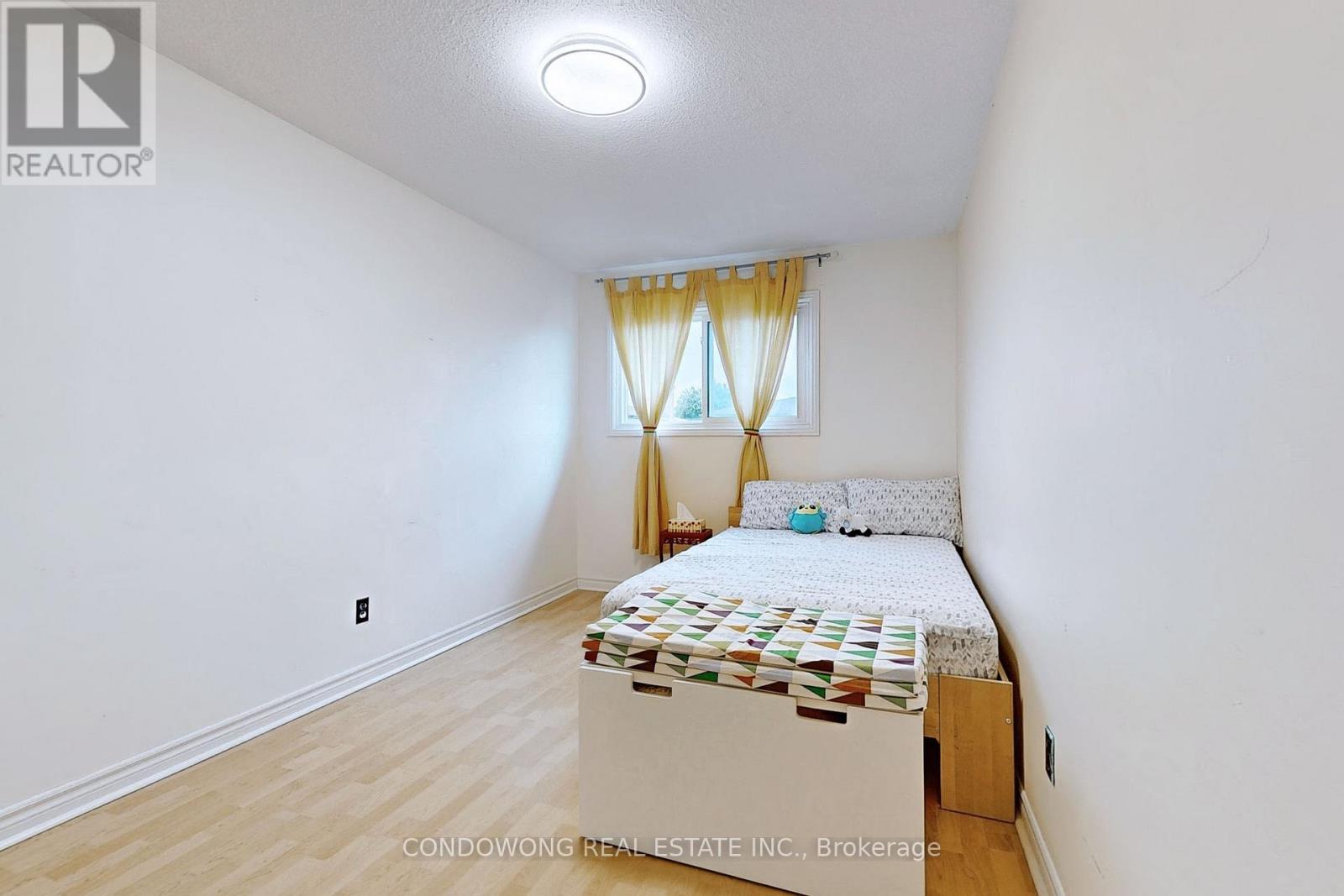 63 Revlis Crescent, Toronto (L'amoreaux), Ontario  M1V 1E8 - Photo 20 - E12445219