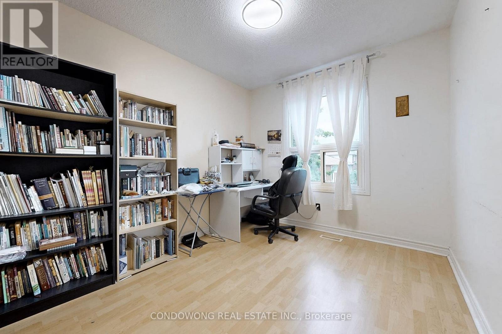 63 Revlis Crescent, Toronto (L'amoreaux), Ontario  M1V 1E8 - Photo 22 - E12445219
