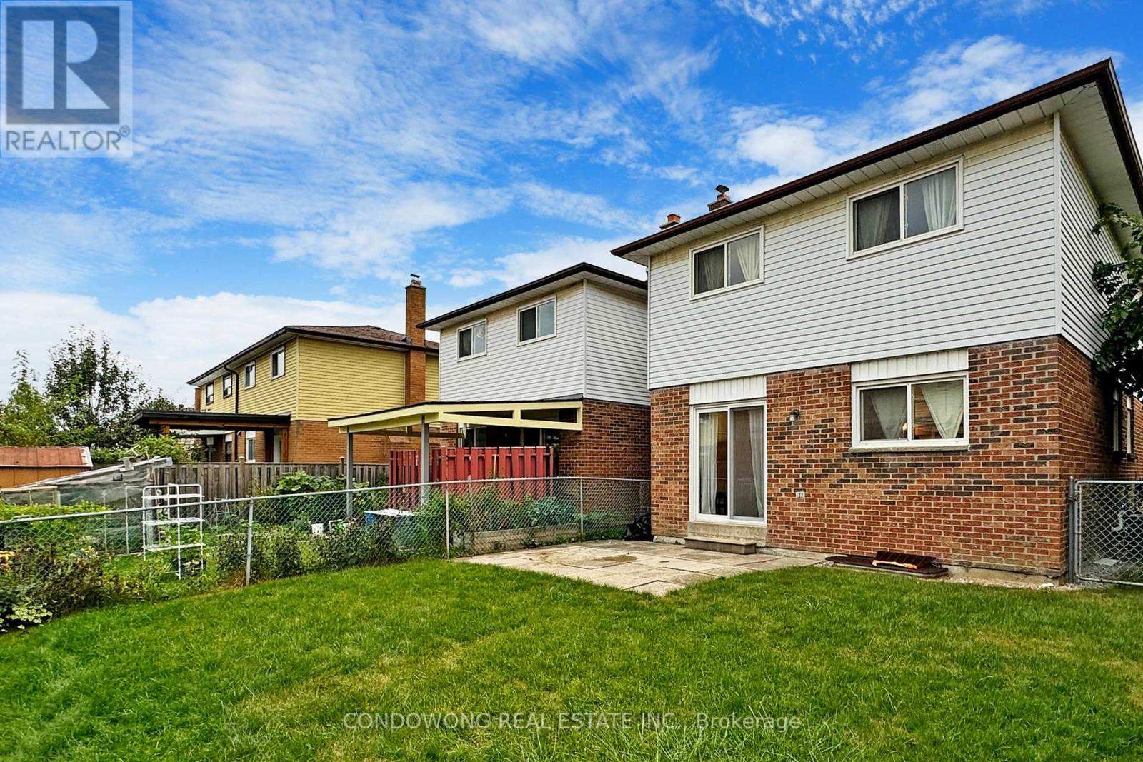 63 Revlis Crescent, Toronto (L'amoreaux), Ontario  M1V 1E8 - Photo 32 - E12445219