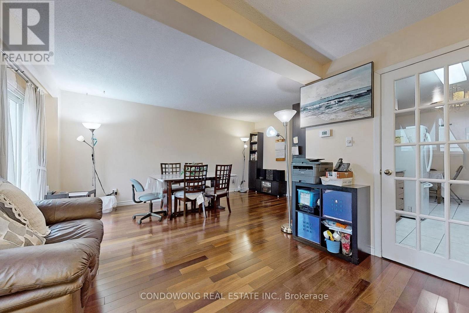 63 Revlis Crescent, Toronto (L'amoreaux), Ontario  M1V 1E8 - Photo 8 - E12445219