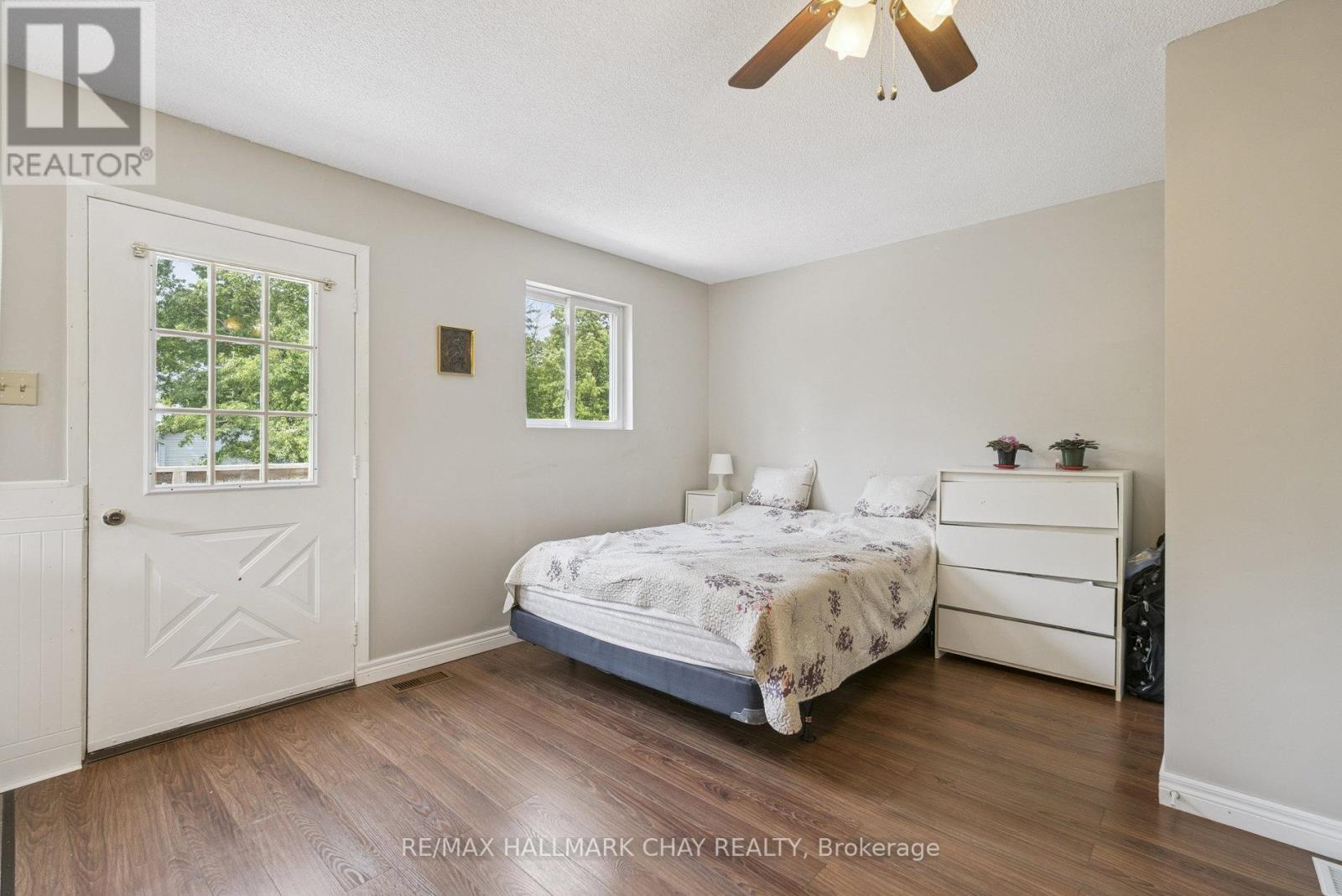 7521 County Road 10, Essa (Angus), Ontario  L0M 1B1 - Photo 14 - N12445223