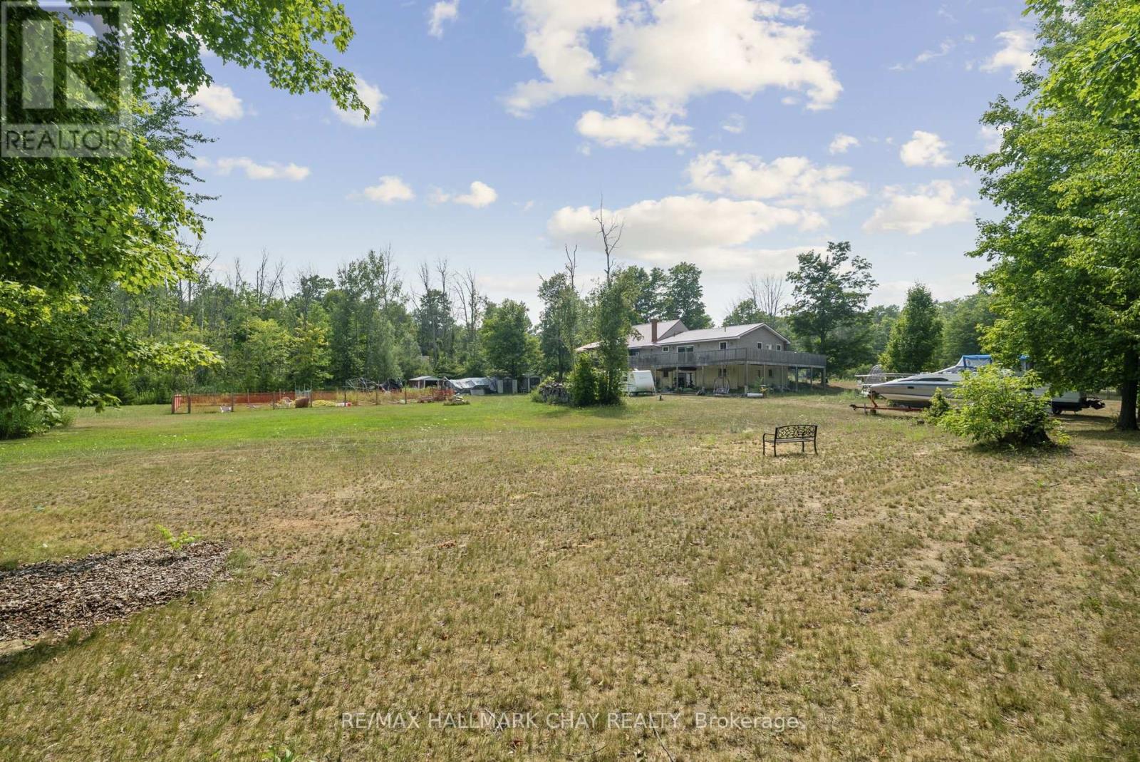 7521 County Road 10, Essa (Angus), Ontario  L0M 1B1 - Photo 37 - N12445223