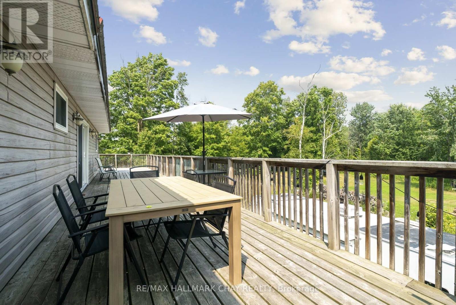 7521 County Road 10, Essa (Angus), Ontario  L0M 1B1 - Photo 40 - N12445223