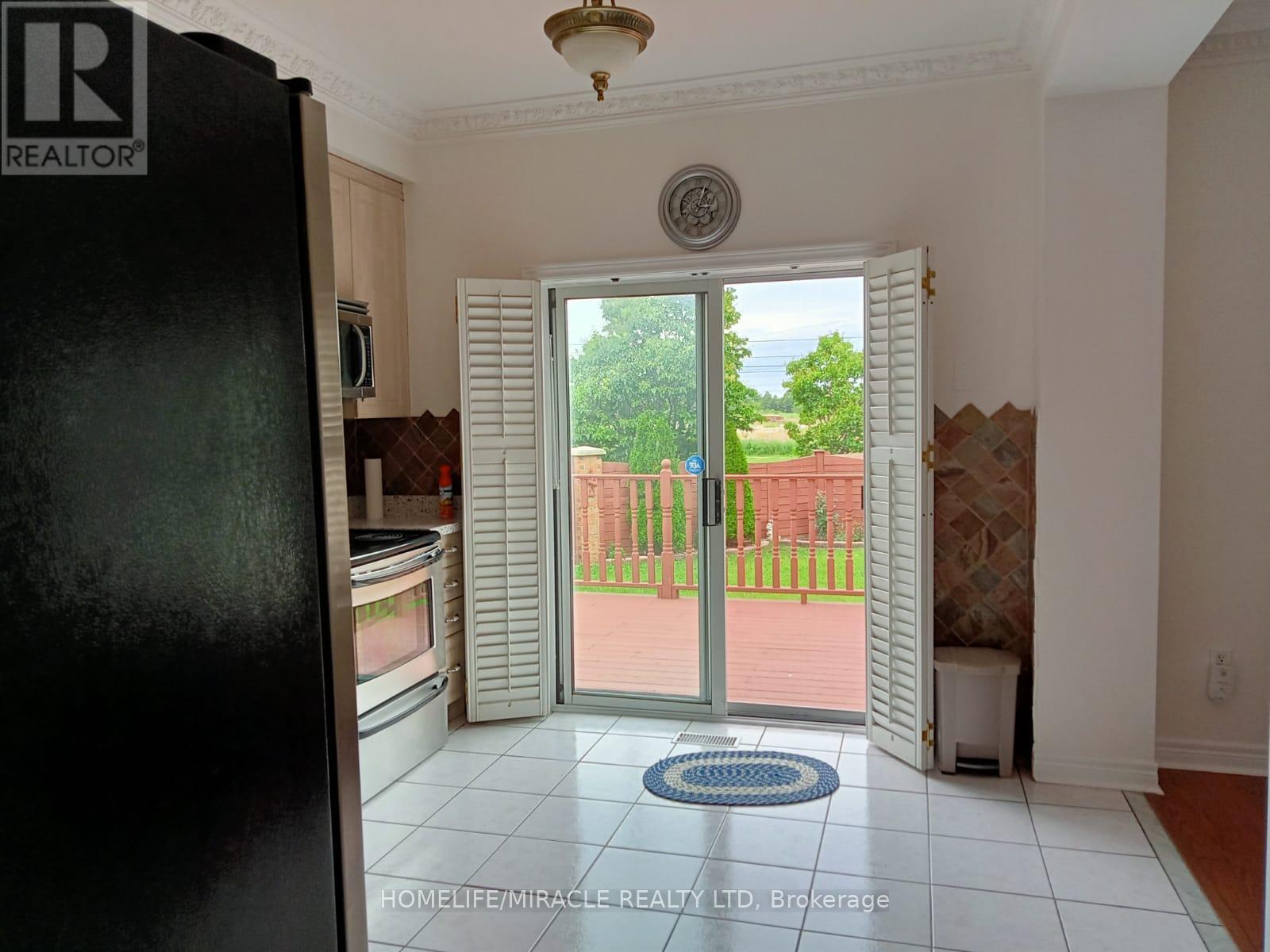2 Nessie Street, Markham (Middlefield), Ontario  L3S 4J1 - Photo 18 - N12445235