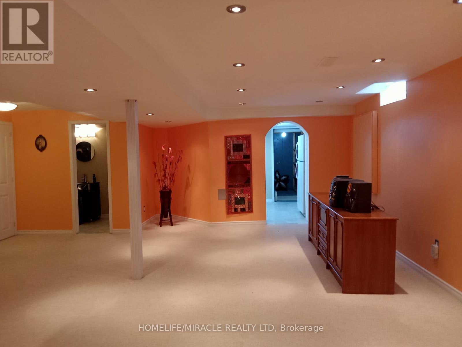 2 Nessie Street, Markham (Middlefield), Ontario  L3S 4J1 - Photo 22 - N12445235