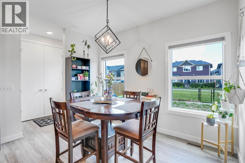28 Midtown Close Sw, Airdrie, Alberta  T4B 5G9 - Photo 13 - A2256790