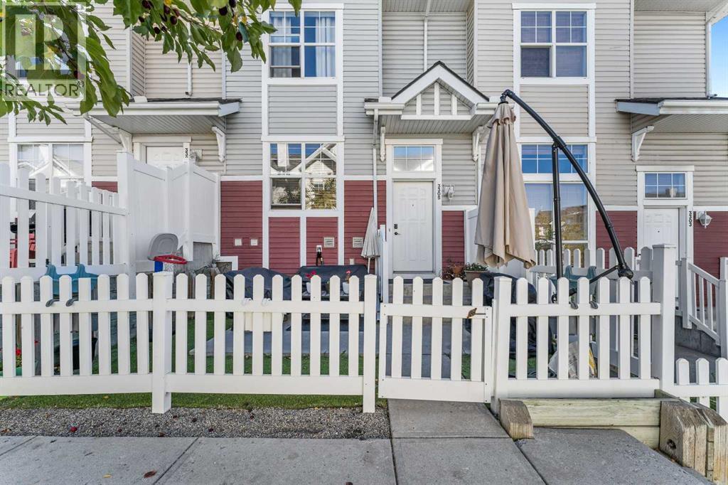 3305 New Brighton Gardens Se, Calgary, Alberta  T2Z 0A2 - Photo 2 - A2262183
