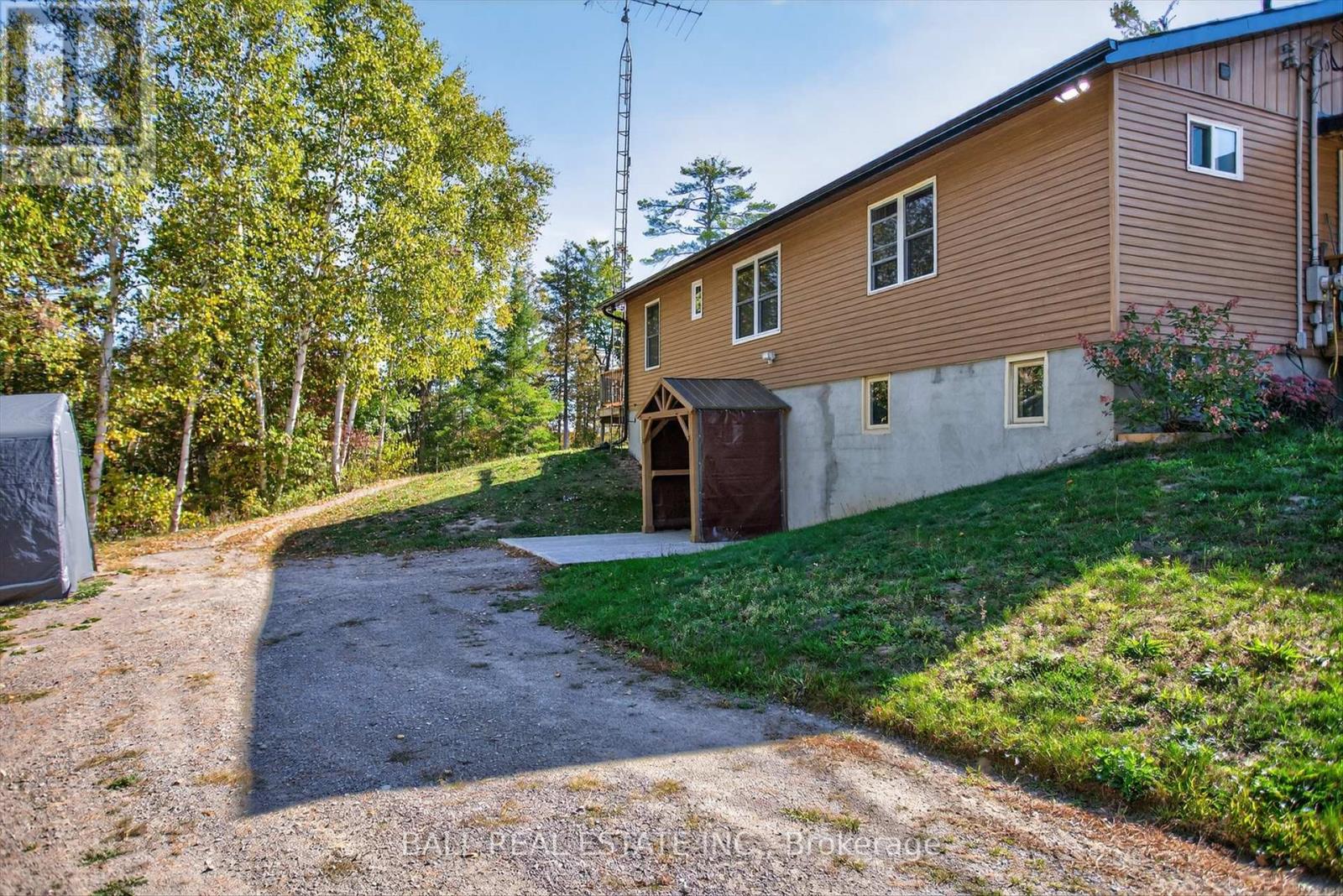 1352 County Rd 49 Road, Trent Lakes, Ontario  K0M 1A0 - Photo 41 - X12445274