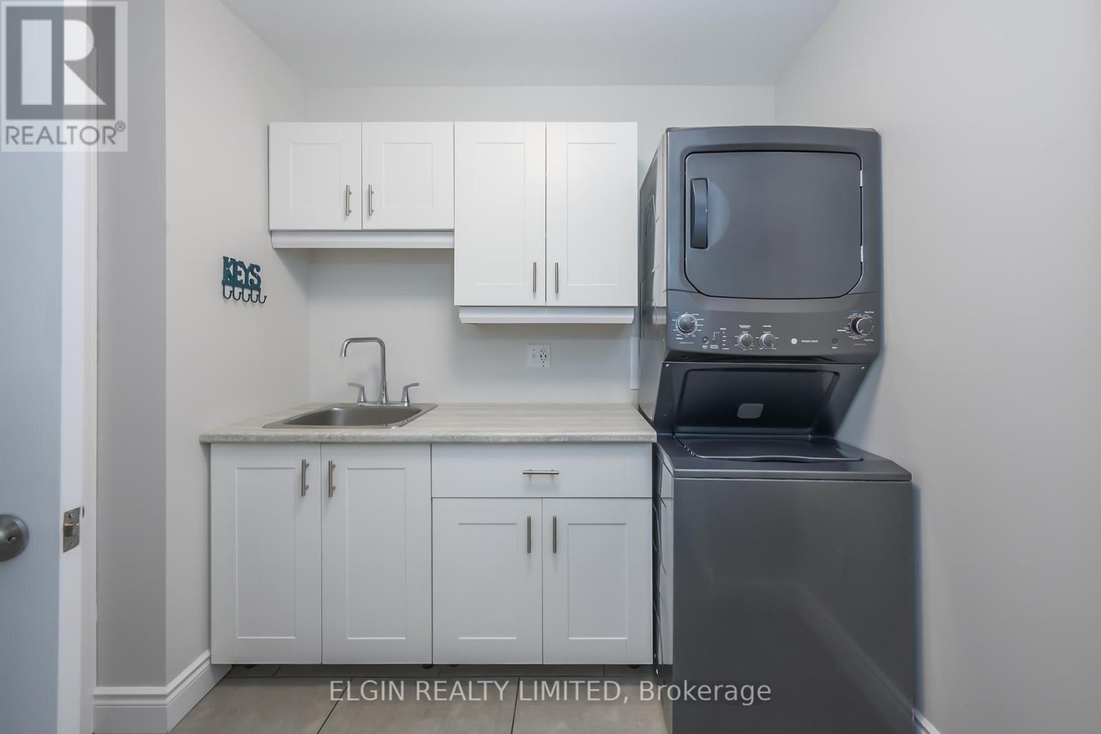 42371 Dexter Line, Central Elgin, Ontario  N0L 2L0 - Photo 18 - X12445260