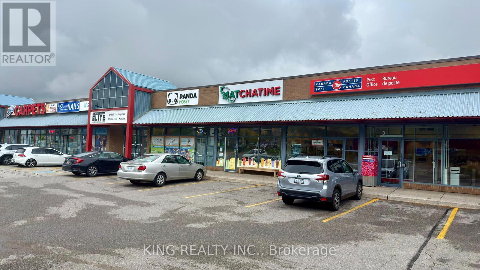 966 Dundas Street E, Mississauga (Dixie), Ontario  L4Y 4H5 - Photo 1 - W12445227