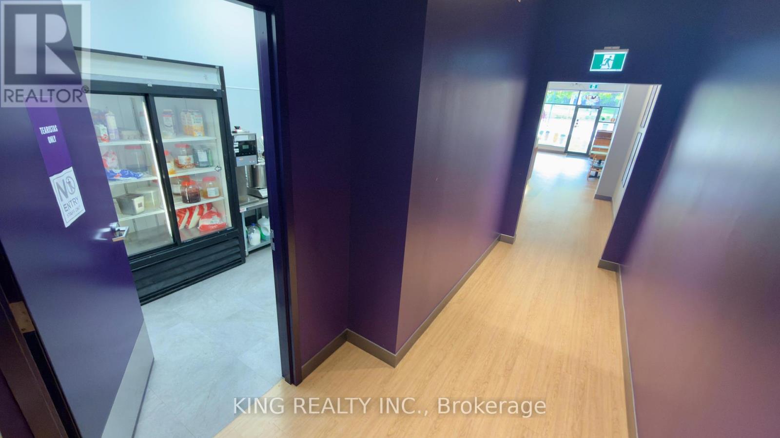 966 Dundas Street E, Mississauga (Dixie), Ontario  L4Y 4H5 - Photo 11 - W12445227