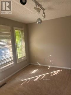 6653 Mockingbird Lane, Mississauga, Ontario  L5N 5K1 - Photo 8 - W12445236