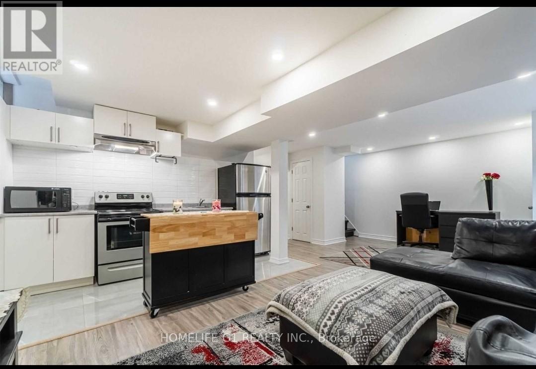 3198 Anderson Crescent, Mississauga (Meadowvale), Ontario  L5N 2Y5 - Photo 19 - W12445241
