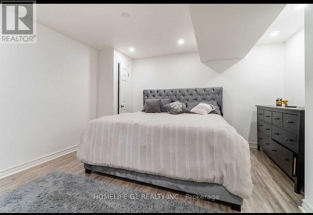 3198 Anderson Crescent, Mississauga (Meadowvale), Ontario  L5N 2Y5 - Photo 20 - W12445241