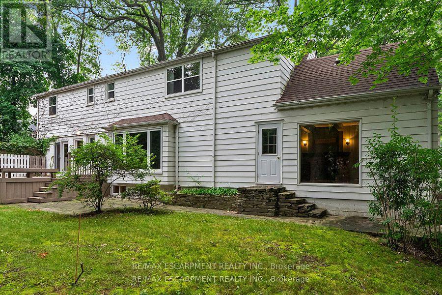 330 Poplar Drive, Oakville, Ontario  L6J 4E1 - Photo 41 - W12445249
