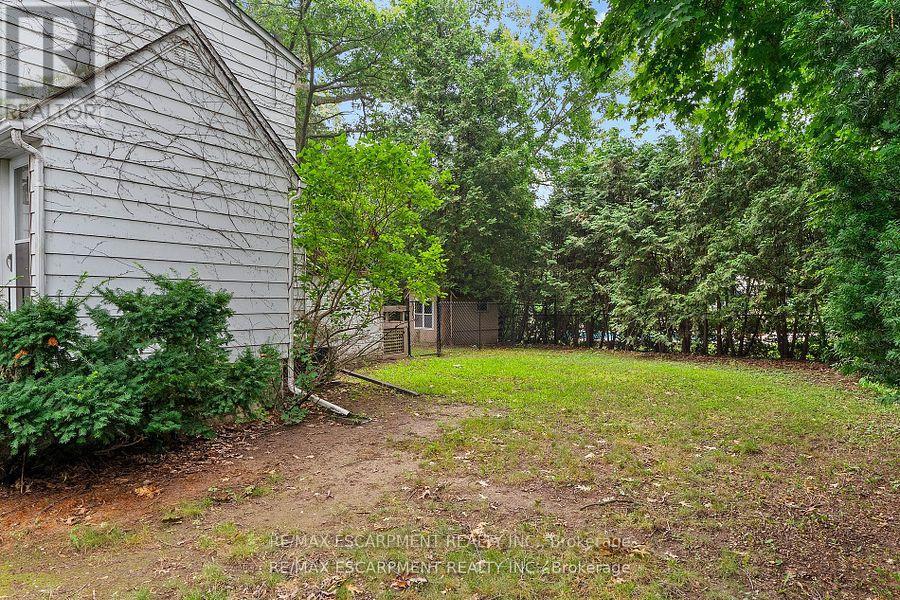 330 Poplar Drive, Oakville, Ontario  L6J 4E1 - Photo 45 - W12445249