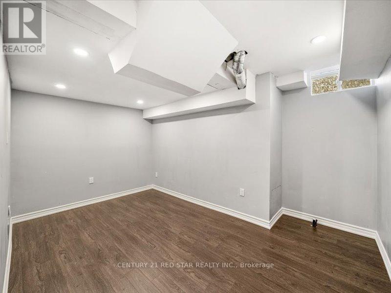 31 Eiffel Boulevard, Brampton (Vales Of Castlemore North), Ontario  L6P 1V9 - Photo 33 - W12445254