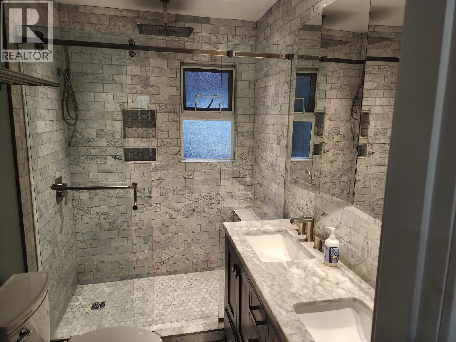 165 E 55th Avenue, Vancouver, British Columbia  V5X 1M7 - Photo 9 - R3054128