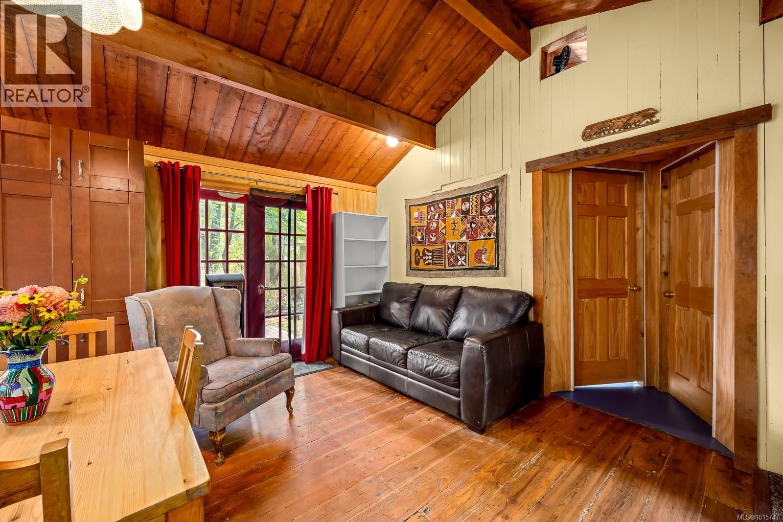 5450 Seawright Rd, Hornby Island, British Columbia  V0R 1Z0 - Photo 13 - 1015747
