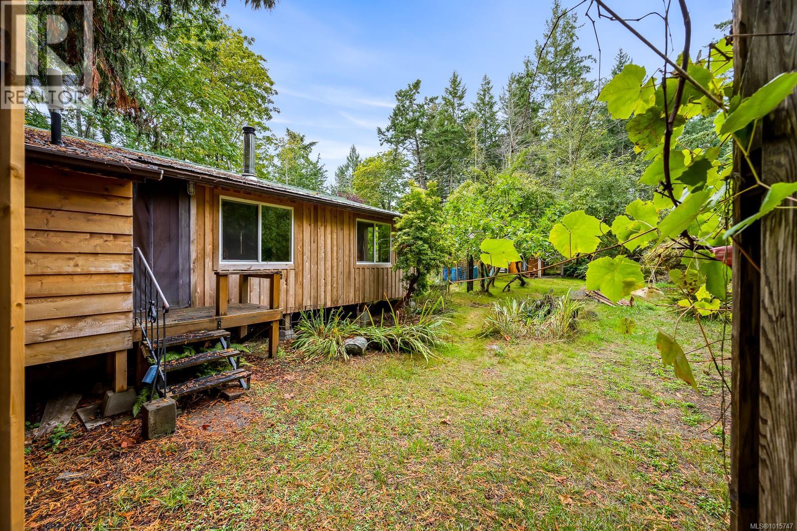 5450 Seawright Rd, Hornby Island, British Columbia  V0R 1Z0 - Photo 2 - 1015747