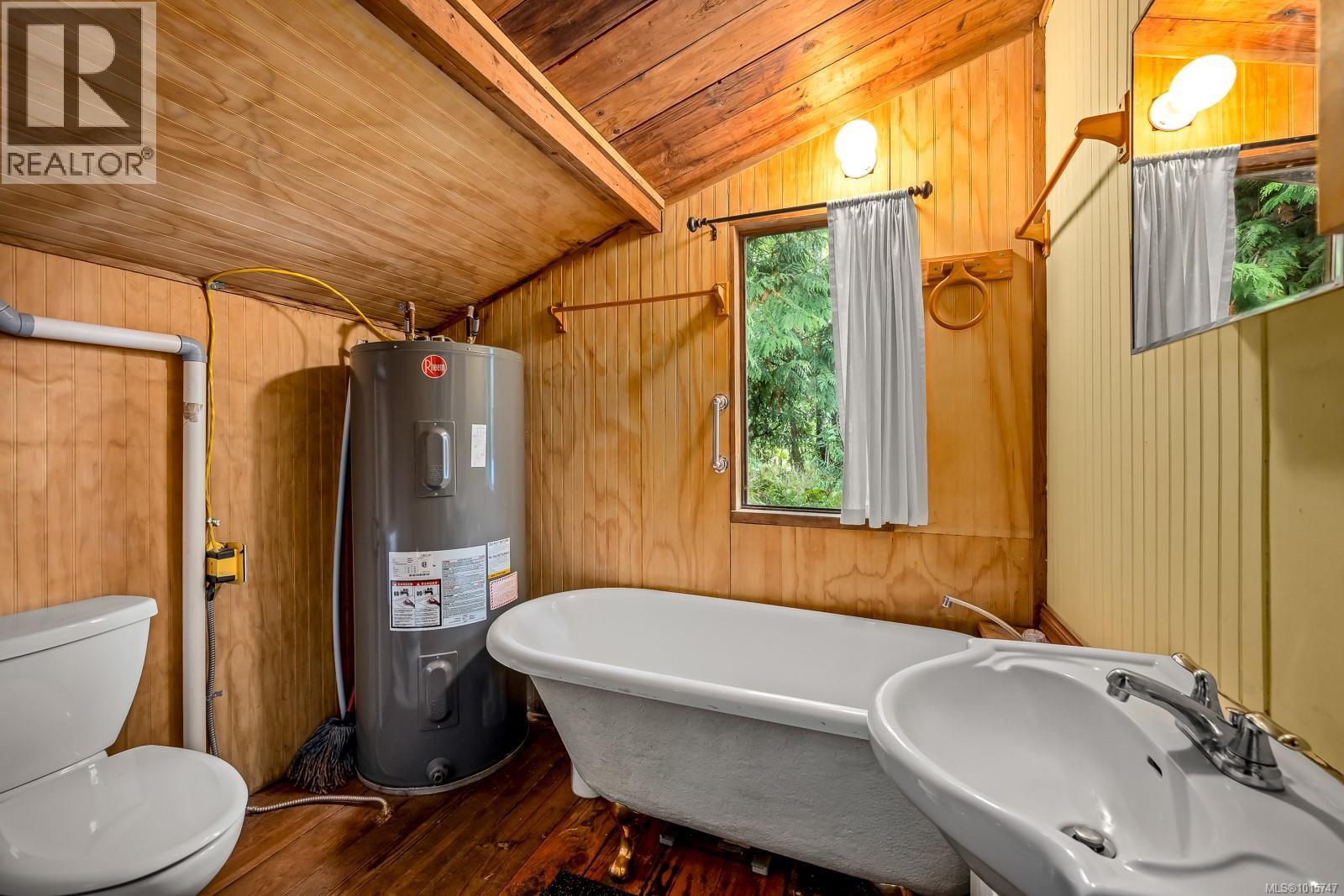 5450 Seawright Rd, Hornby Island, British Columbia  V0R 1Z0 - Photo 22 - 1015747