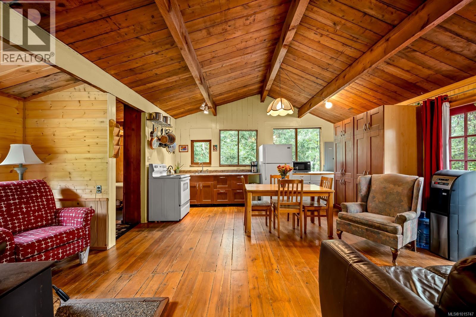5450 Seawright Rd, Hornby Island, British Columbia  V0R 1Z0 - Photo 4 - 1015747
