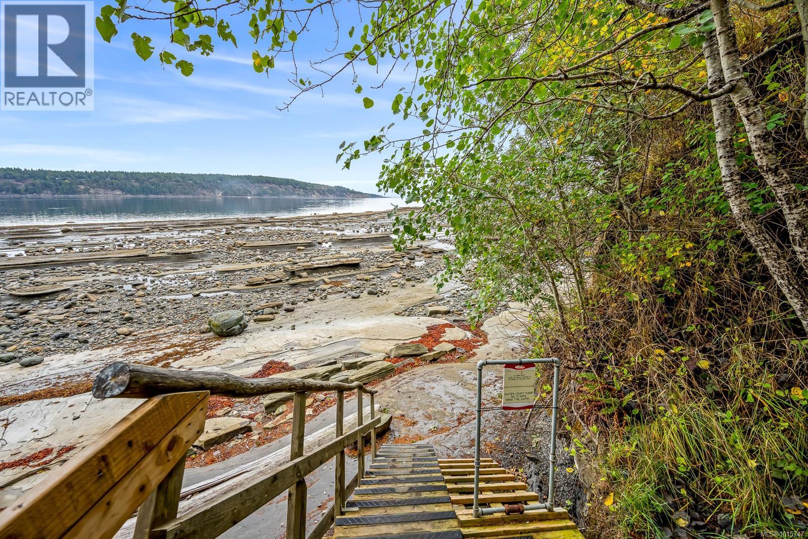 5450 Seawright Rd, Hornby Island, British Columbia  V0R 1Z0 - Photo 45 - 1015747