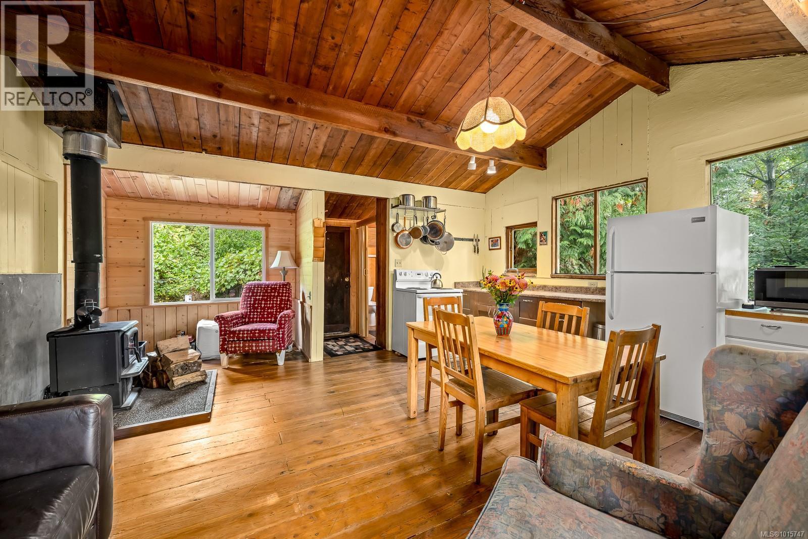 5450 Seawright Rd, Hornby Island, British Columbia  V0R 1Z0 - Photo 5 - 1015747
