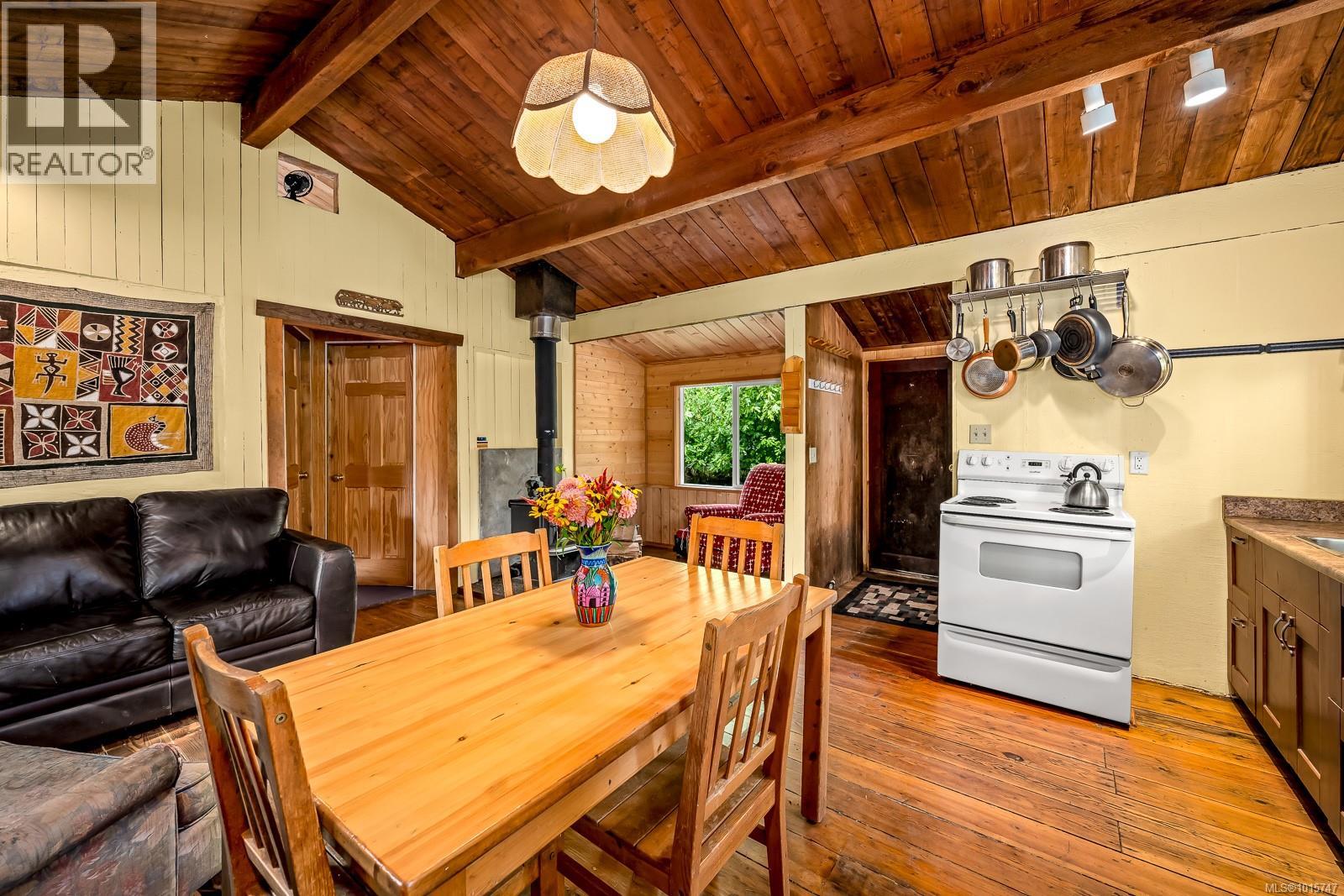 5450 Seawright Rd, Hornby Island, British Columbia  V0R 1Z0 - Photo 6 - 1015747