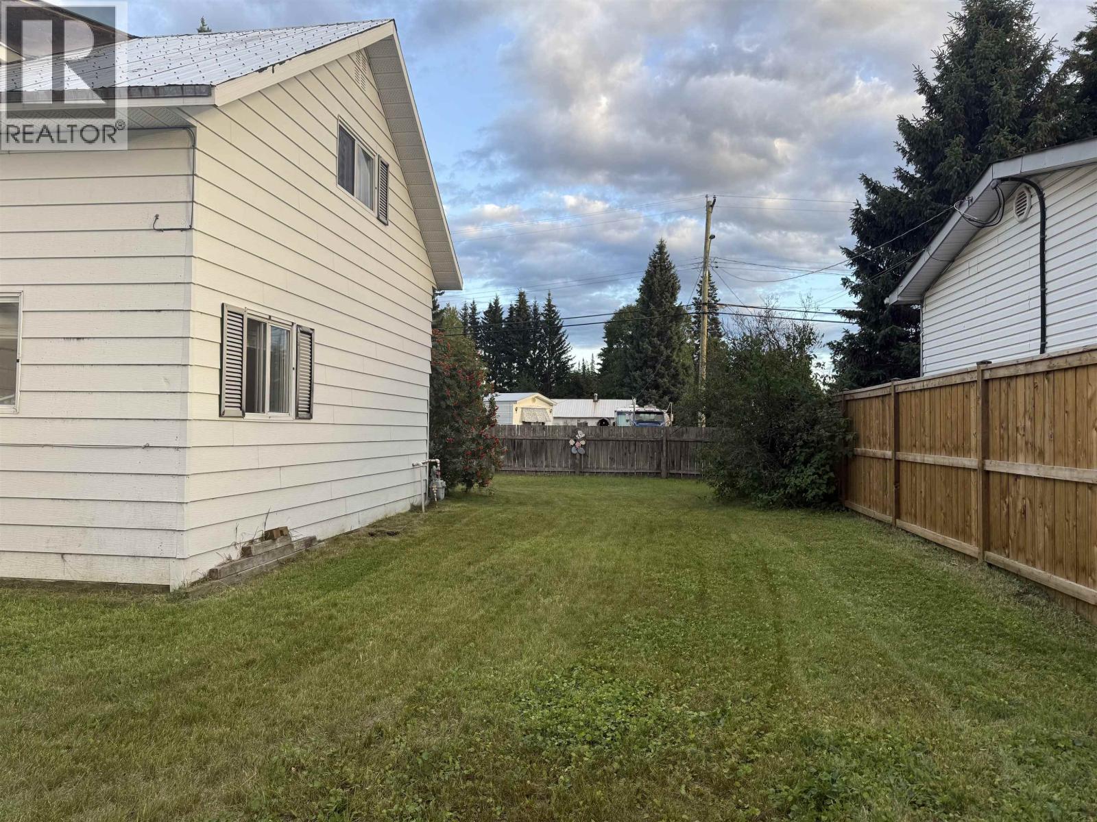 3098 Austin Road, Prince George, British Columbia  V2K 2K7 - Photo 4 - R3055403